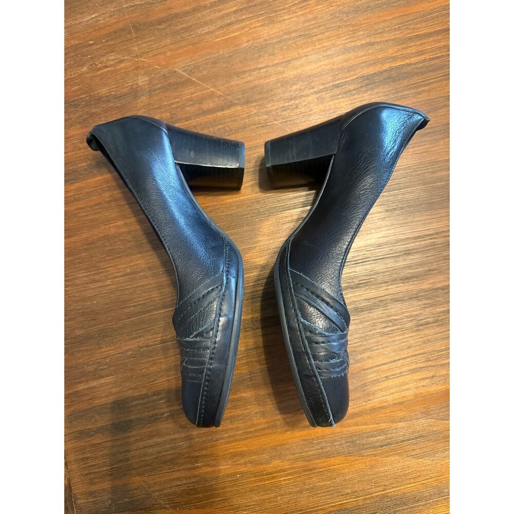 Clarks Artisan Women’s 9 Black Leather Active Air Block Heel Pumps Comfort Shoes - Picture 4 of 10